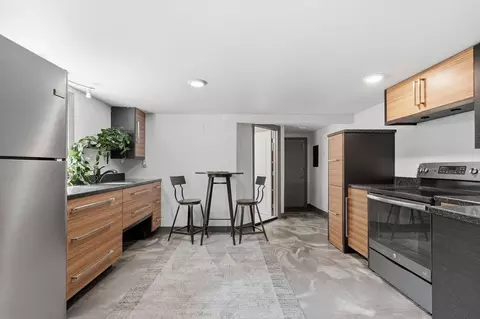 Kitchen - 13804 E 16th Ave, Spokane Valley, WA 99216 photo 5 of 7