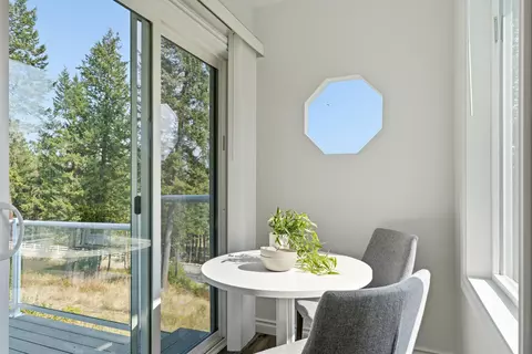 Dining - 3525 W Brant Rd, Colbert, WA 99005 photo 2 of 2