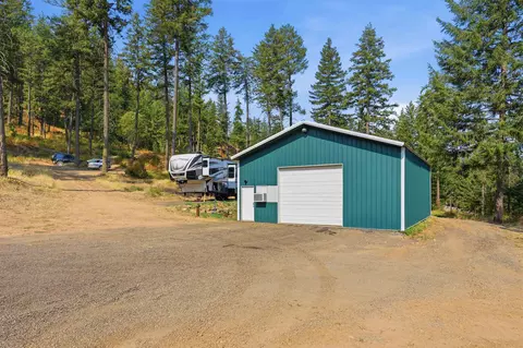 Exterior - 3525 W Brant Rd, Colbert, WA 99005 photo 7 of 10