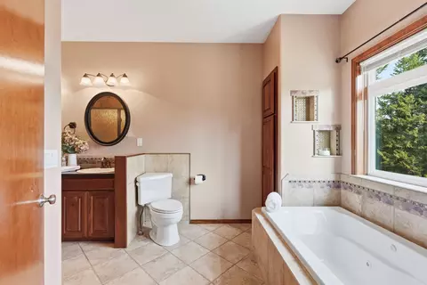 Bath - 3525 W Brant Rd, Colbert, WA 99005 photo 1 of 6