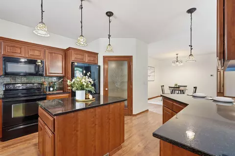 Kitchen - 3525 W Brant Rd, Colbert, WA 99005 photo 5 of 7