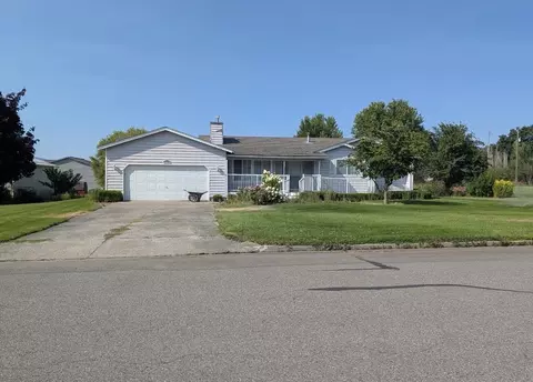 20419 E 1st St, Greenacres, WA 99016