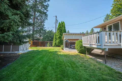 Exterior - 2004 E 55th Ave, Spokane, WA 99223 photo 7 of 18