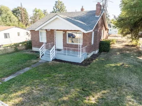 2904 E Columbia Ave, Spokane, WA 99208