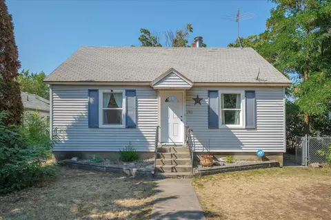 Exterior - 1911 E Sharp Ave, Spokane, WA 99202 photo 7 of 21
