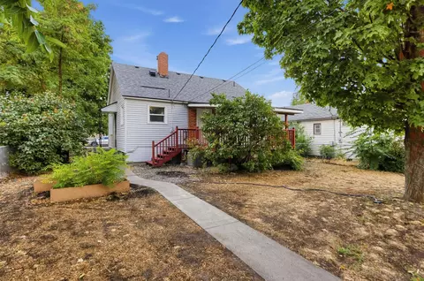 Exterior - 1911 E Sharp Ave, Spokane, WA 99202 photo 5 of 21