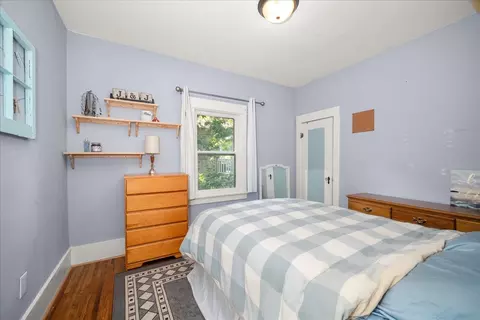 Bedroom - 424 E 26th Ave, Spokane, WA 99203 photo 1 of 3