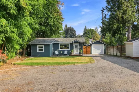 Exterior - 907 E 30th Ave, Spokane, WA 99203 photo 8 of 13