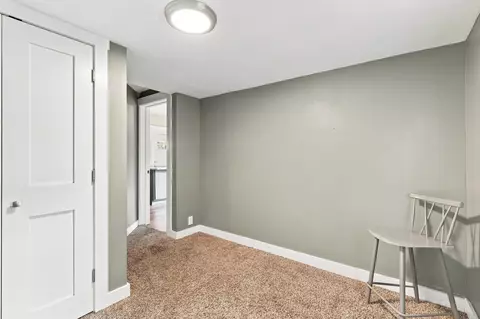 Entry Way - 907 E 30th Ave, Spokane, WA 99203 photo 2 of 2