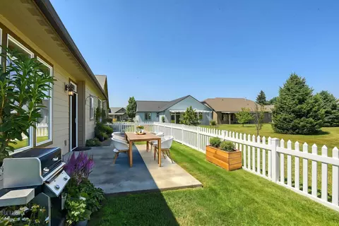 Exterior - 14405 E 5th Ln, Spokane Valley, WA 99216 photo 7 of 12