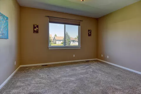 Bedroom - 14405 E 5th Ln, Spokane Valley, WA 99216 photo 3 of 5