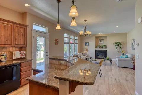 Kitchen - 14405 E 5th Ln, Spokane Valley, WA 99216 photo 5 of 5