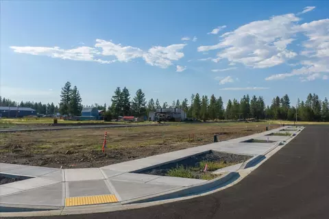 49504956 S United Lot Apt 17 Rd, Spokane, WA 99224