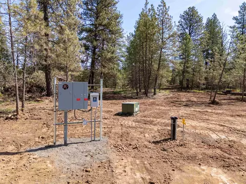 14725 S Stangland Rd, Cheney, WA 99004