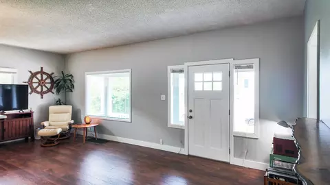 Entry Way - 704 E 31st Ave, Spokane, WA 99203 photo 1 of 3