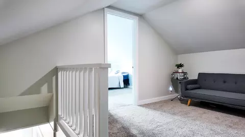 Entry Way - 704 E 31st Ave, Spokane, WA 99203 photo 3 of 3