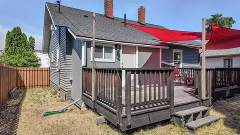 Exterior - 704 E 31st Ave, Spokane, WA 99203 photo 7 of 9