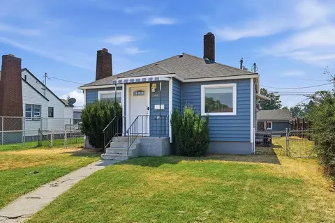 544 E Glass Ave, Spokane, WA 99207