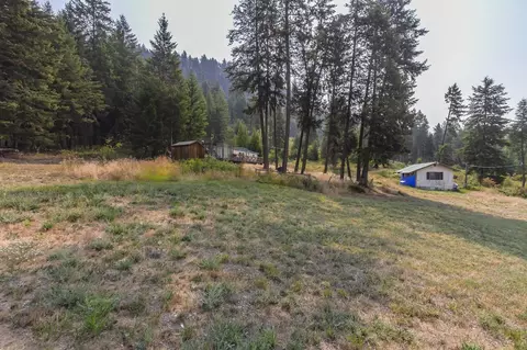 888 Williams Lake Rd #A, Colville, WA 99114