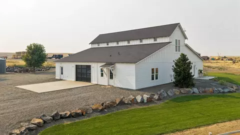 14891 N Zeigler Ln, Harrington, WA 99134