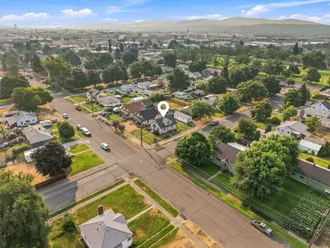 View/Area - 2704 E Nora Ave, Spokane, WA 99207 photo 3 of 3