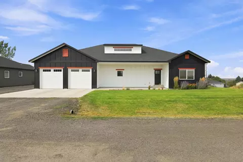530 E Summit Ave, Reardan, WA 99029