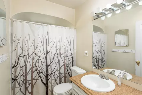 Bath - 1108 E Wellesley Ave, Spokane, WA 99207 photo 1 of 3