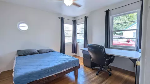 Bedroom - 1108 E Wellesley Ave, Spokane, WA 99207 photo 2 of 3