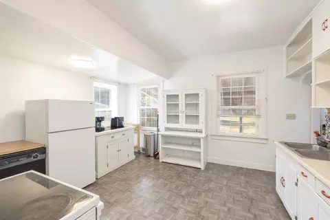 Kitchen - 5923 N Regal St, Spokane, WA 99208 photo 1 of 3