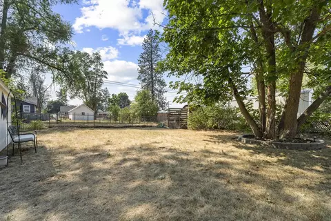 Exterior - 6714 E 4th Ave, Spokane, WA 99212 photo 12 of 13
