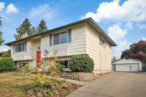 1427 E 35th Ave, Spokane, WA 99203