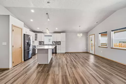 Other - 625 E Canterbury Ln, Colbert, WA 99005 photo 1 of 7