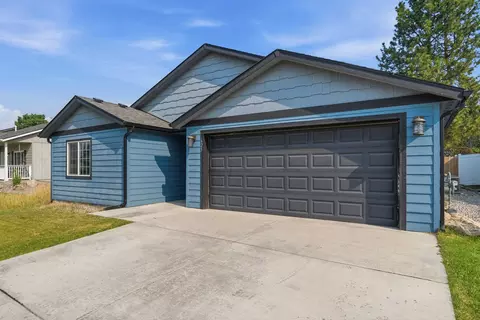 Exterior - 625 E Canterbury Ln, Colbert, WA 99005 photo 2 of 8
