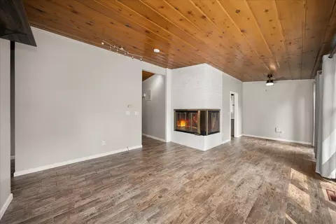 Living - 1428 E 40th Ave, Spokane, WA 99203 photo 2 of 6
