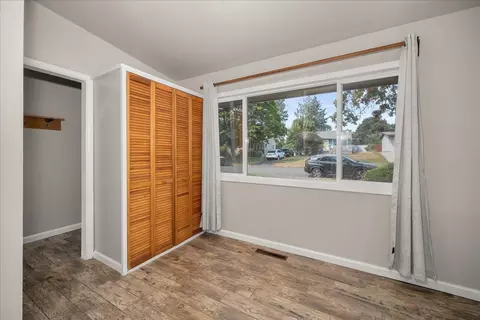 Bedroom - 1428 E 40th Ave, Spokane, WA 99203 photo 1 of 5