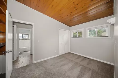 Bedroom - 1428 E 40th Ave, Spokane, WA 99203 photo 3 of 5