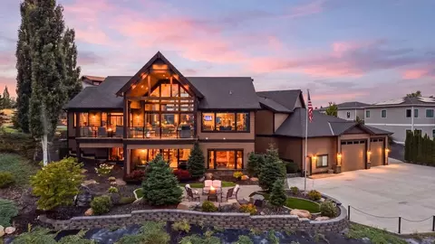 224 N Chief Garry Dr, Liberty Lake, WA 99019