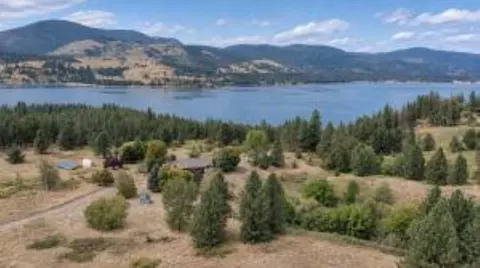 2143 Mollenberg Rd, Kettle Falls, WA 99141