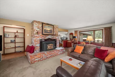 Living - 10303 E Woolard Rd, Colbert, WA 99005 photo 4 of 8