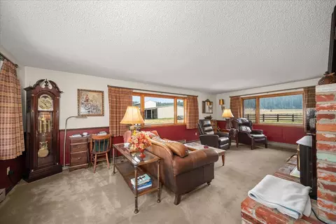 Living - 10303 E Woolard Rd, Colbert, WA 99005 photo 1 of 8