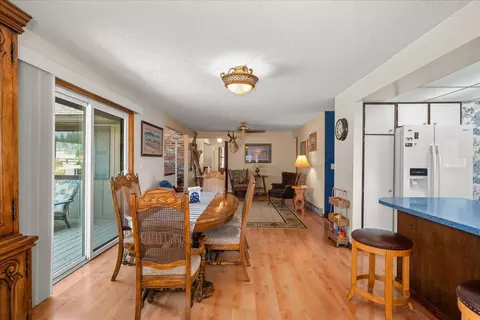Dining - 10303 E Woolard Rd, Colbert, WA 99005 photo 1 of 3