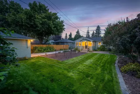 Exterior - 1304 E 39th Ave, Spokane, WA 99203 photo 12 of 13