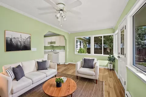 Living - 1304 E 39th Ave, Spokane, WA 99203 photo 6 of 6