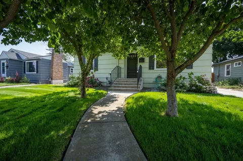 Exterior - 1304 E 39th Ave, Spokane, WA 99203 photo 5 of 13