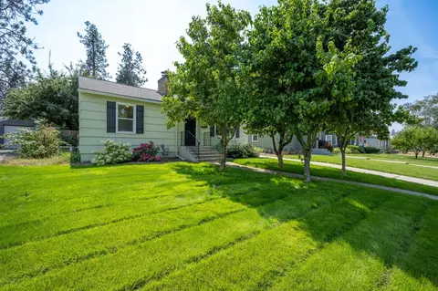 Exterior - 1304 E 39th Ave, Spokane, WA 99203 photo 3 of 13