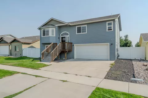 Exterior - 9806 E Hoffman Ct, Spokane, WA 99206 photo 8 of 8