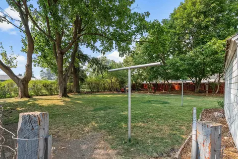 Exterior - 10401 E Springfield Ave, Spokane, WA 99206 photo 7 of 13