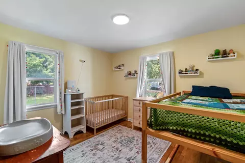 Bedroom - 10401 E Springfield Ave, Spokane, WA 99206 photo 4 of 5