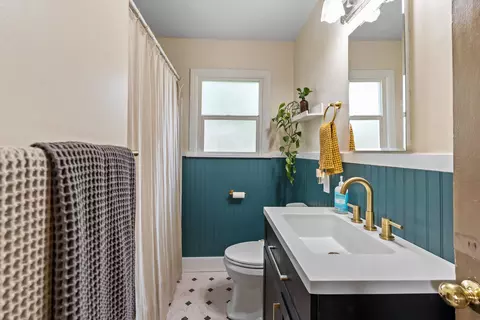 Bath - 10401 E Springfield Ave, Spokane, WA 99206 photo 1 of 1