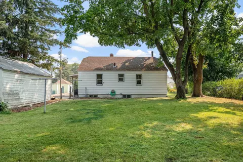 Exterior - 10401 E Springfield Ave, Spokane, WA 99206 photo 12 of 13